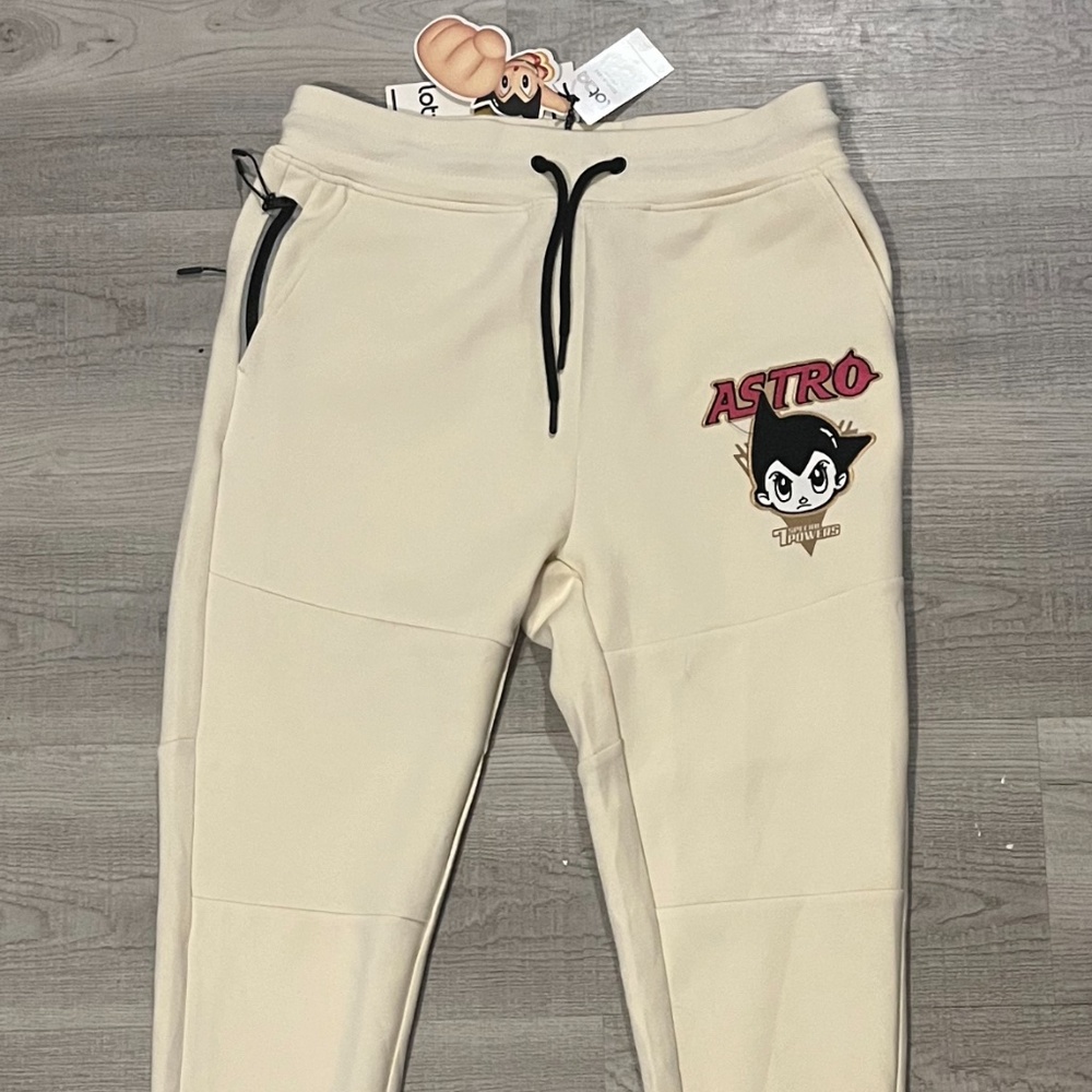 NEW Lot29 RARE Astroboy graphic anime embroidered joggers sweatpants MENS SIZE M